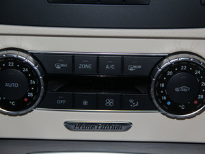 2015O° GLK 300 4MATIC r п؅^