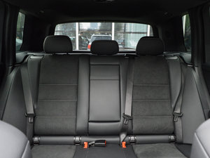 2015O° GLK 300 4MATIC r g