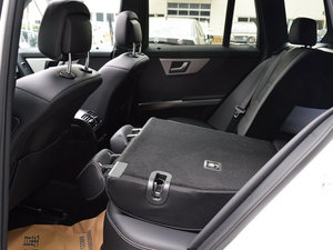 2015O° GLK 300 4MATIC r g