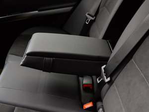 2015O° GLK 300 4MATIC r g