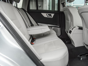 2015O° GLK 260 4MATIC Ӹ g