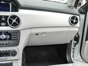 2015O° GLK 260 4MATIC Ӹ g