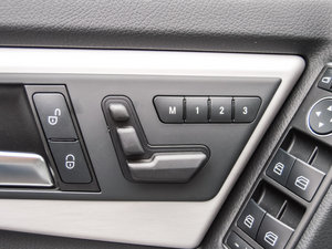 2015O° GLK 260 4MATIC (dng) п؅^(q)