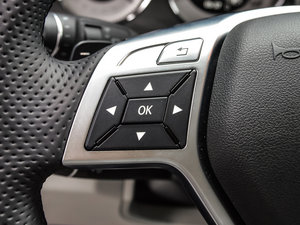 2015O° GLK 260 4MATIC (dng) п؅^(q)