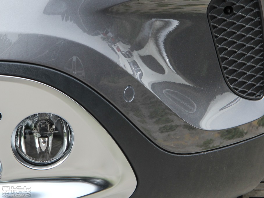 2015YGLA GLA 220 4MATIC r