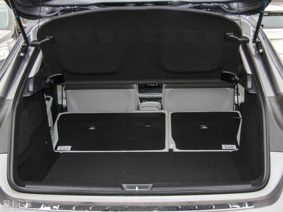 2015YGLA GLA 220 4MATIC r