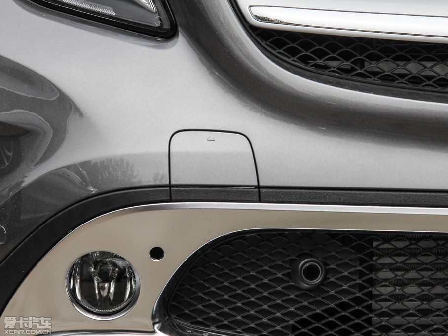 2015YGLA GLA 220 4MATIC r