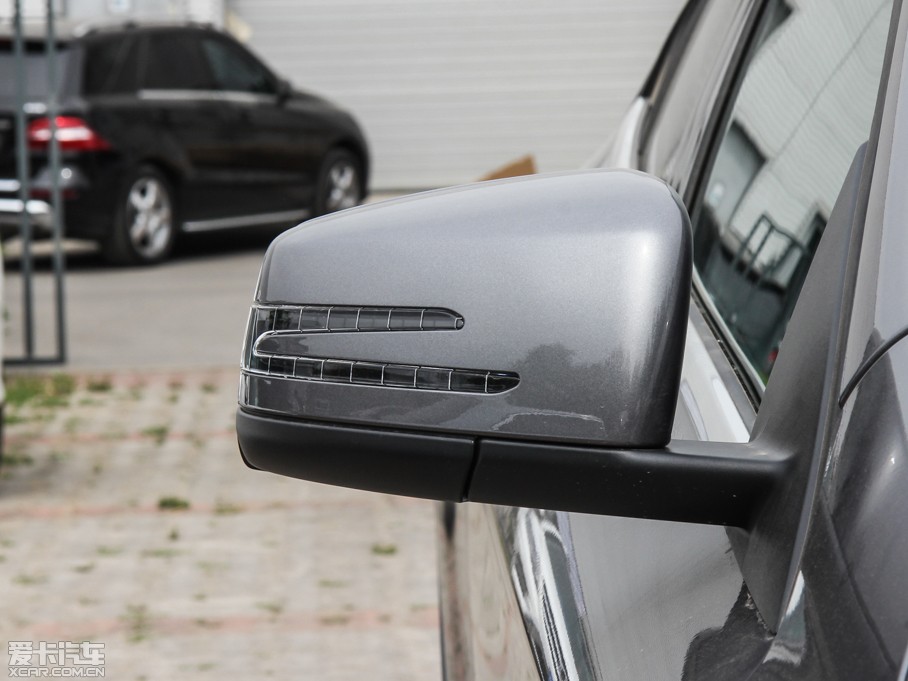 2015YGLA GLA 220 4MATIC r