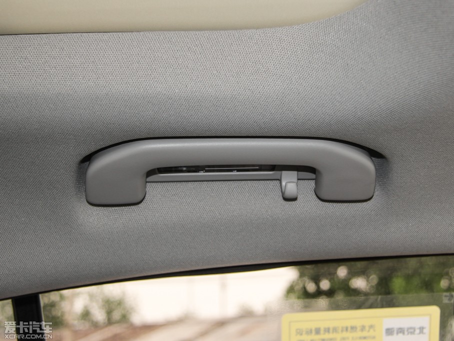 2015YGLA GLA 220 4MATIC r