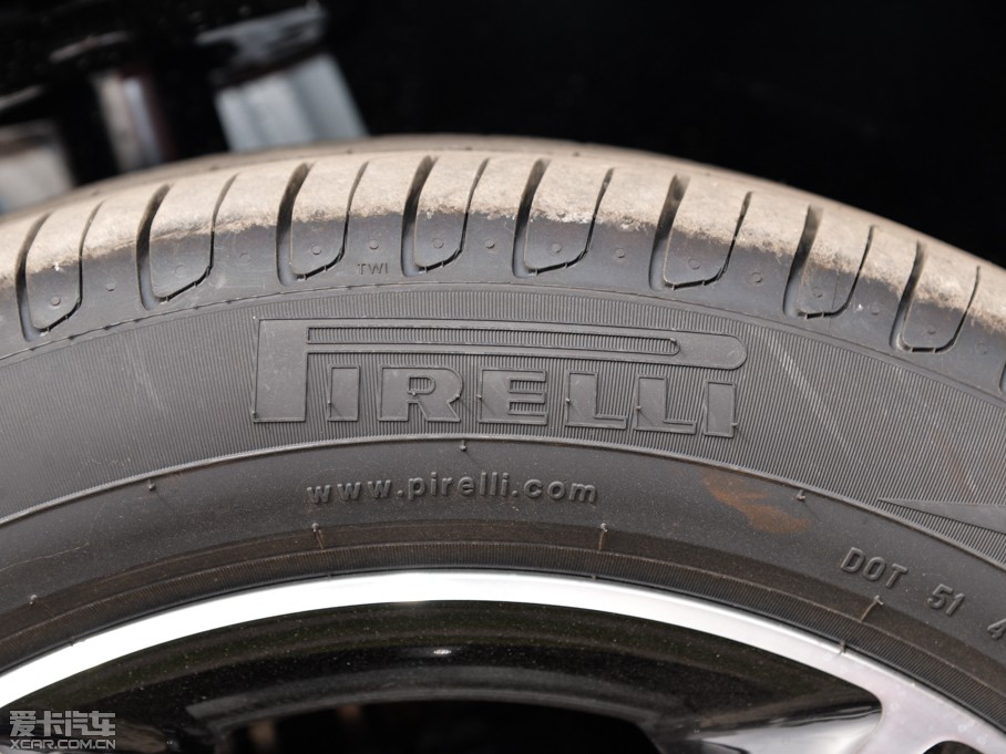 2015YGLA GLA 200 r(sh)