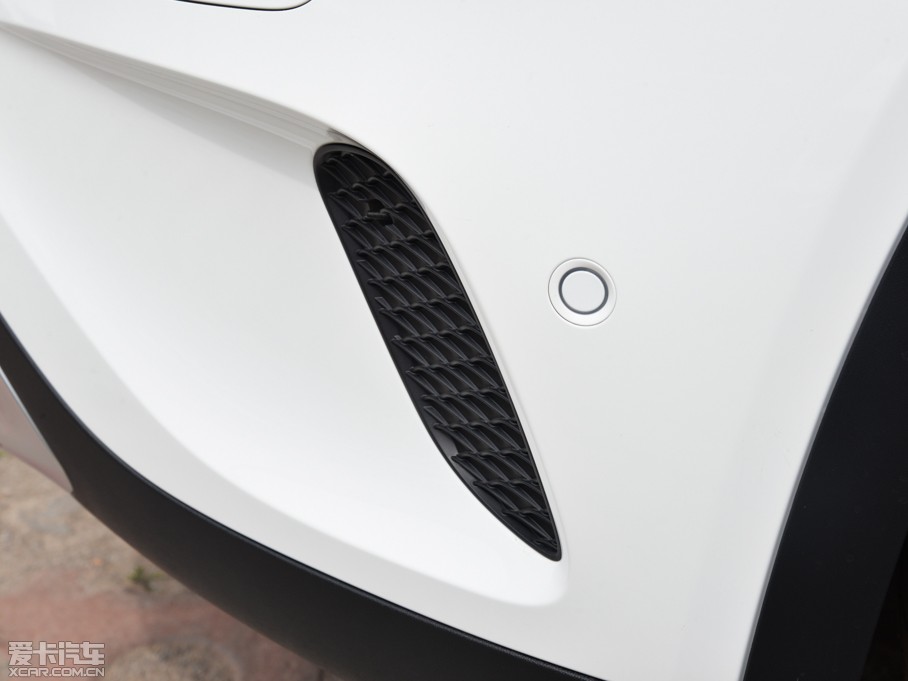 2015YGLA GLA 200 r