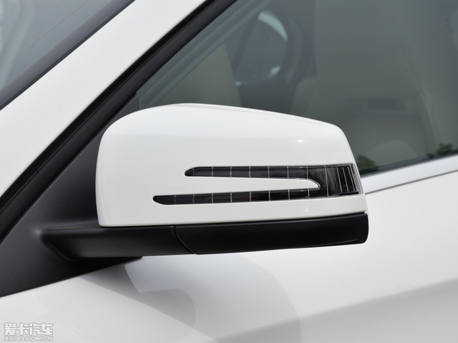 2015YGLA GLA 200 r