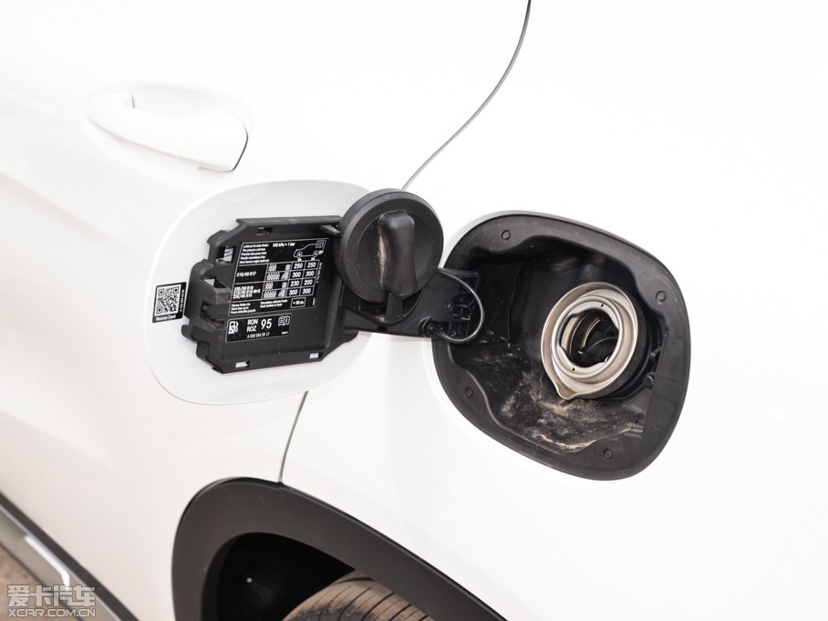 2015YGLA GLA 200 r