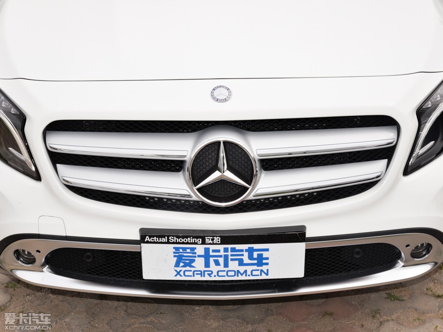 2015YGLA GLA 200 r