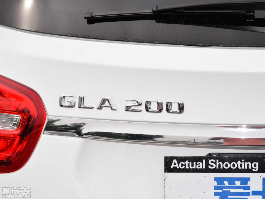 2015YGLA GLA 200 r