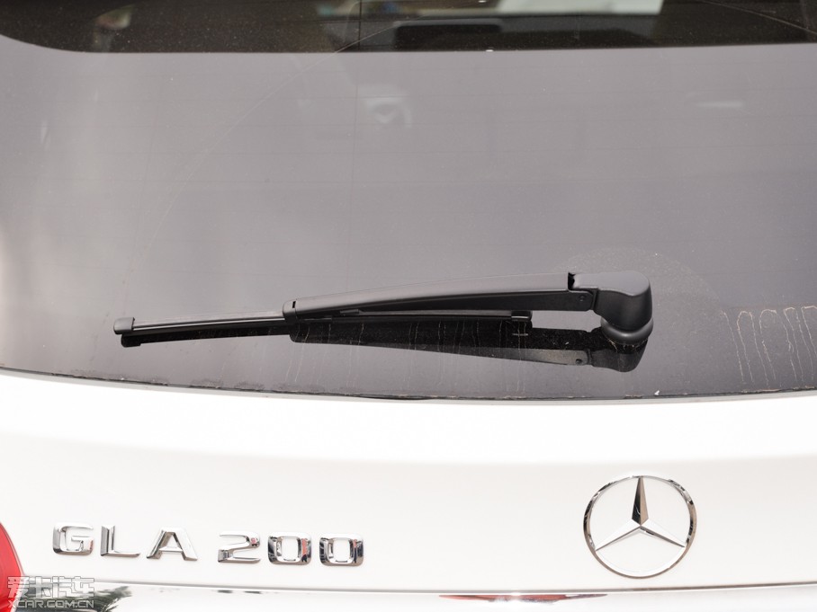 2015YGLA GLA 200 r