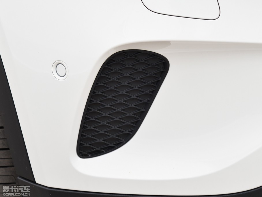 2015YGLA GLA 200 r