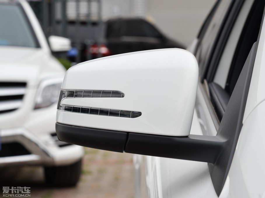 2015YGLA GLA 200 r