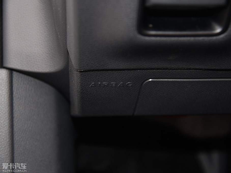 2015YGLA GLA 200 r