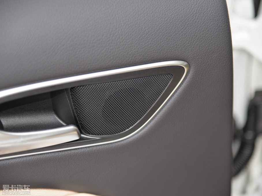 2015YGLA GLA 200 r