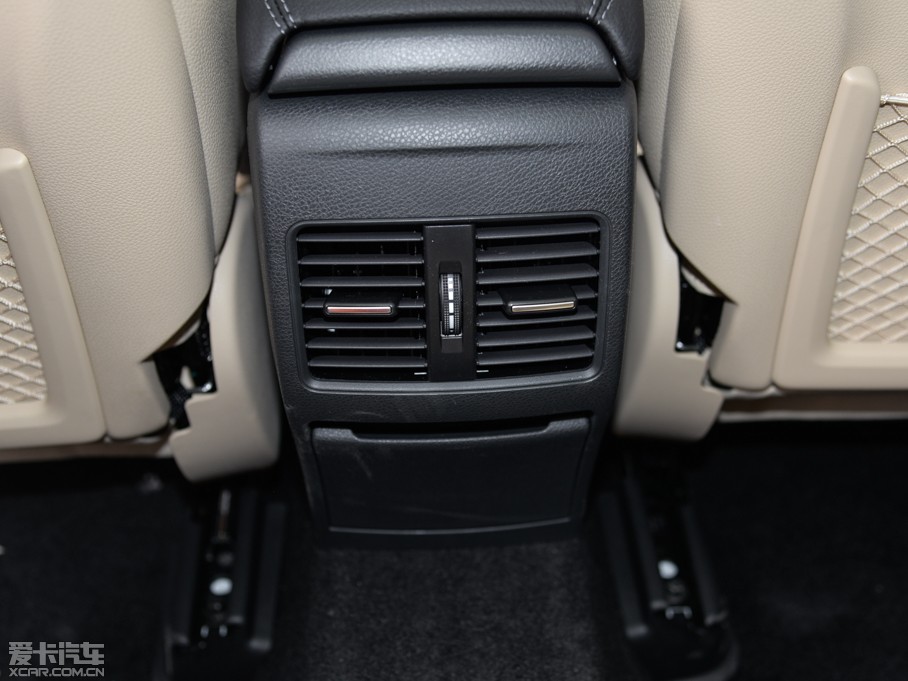 2015YGLA GLA 200 r