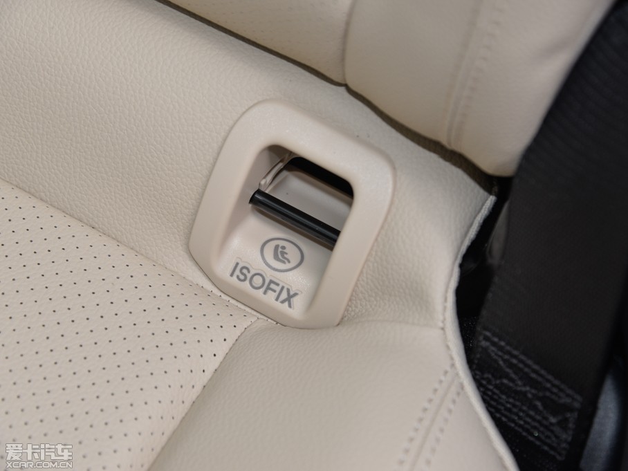 2015YGLA GLA 200 r