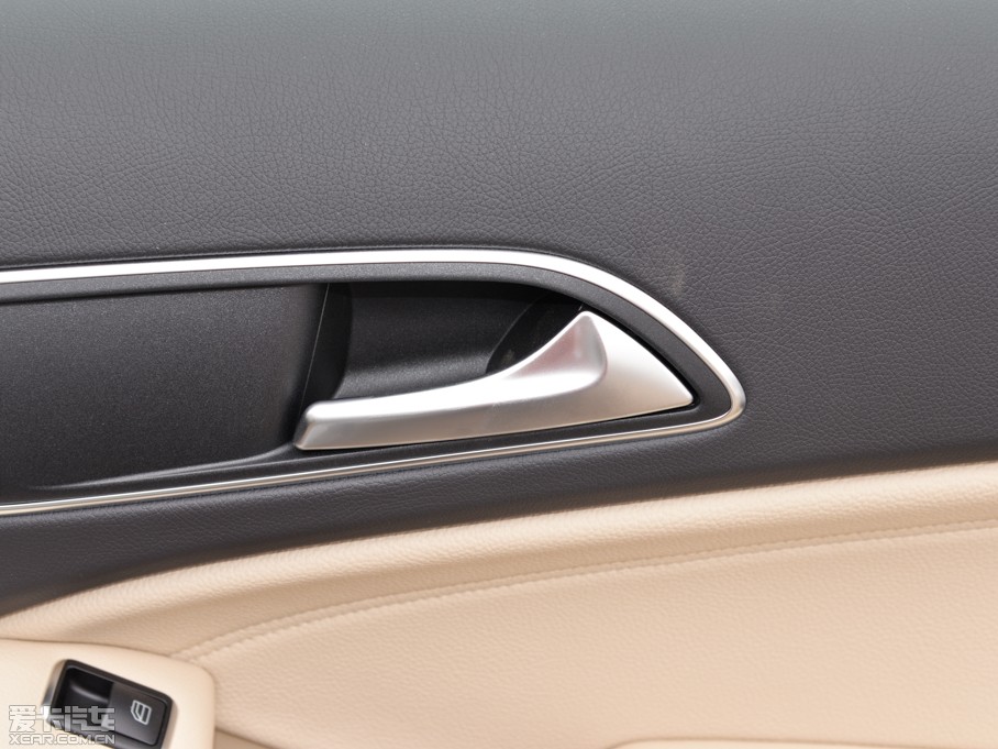 2015YGLA GLA 200 r