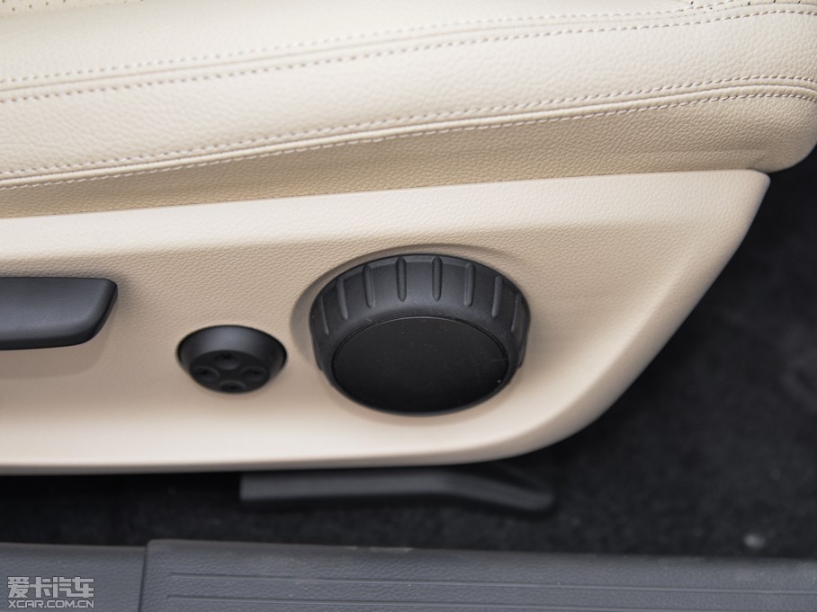 2015YGLA GLA 200 r(sh)