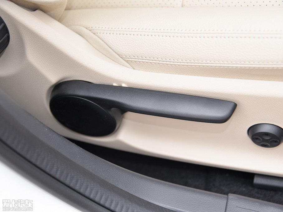 2015YGLA GLA 200 r