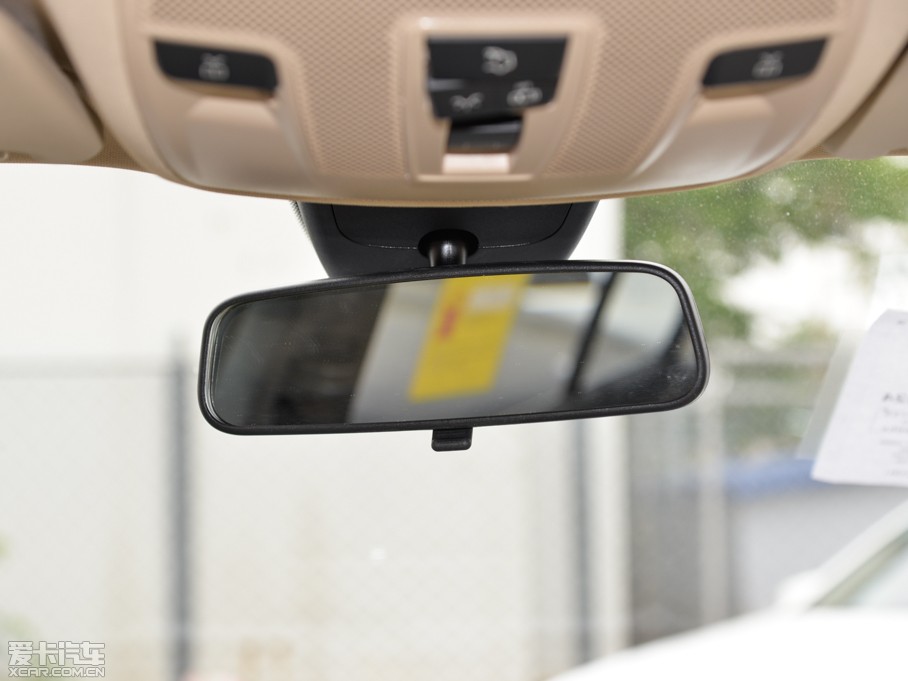 2015YGLA GLA 200 r