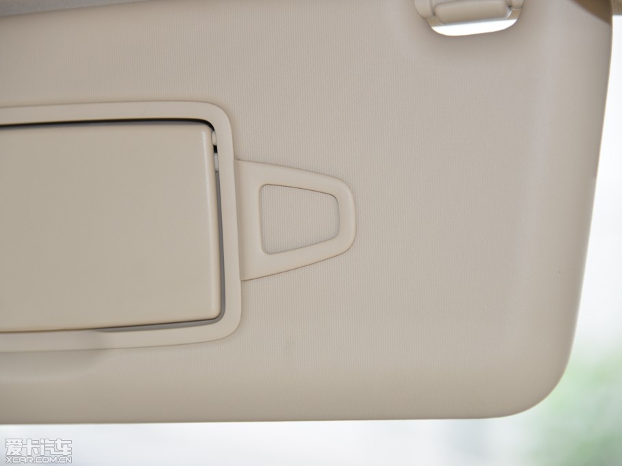 2015YGLA GLA 200 r