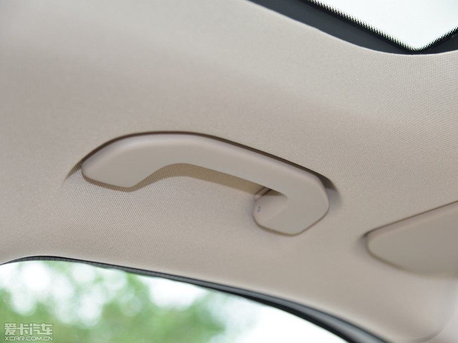 2015YGLA GLA 200 r