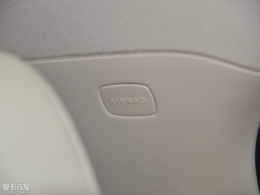 2015YGLA GLA 200 r