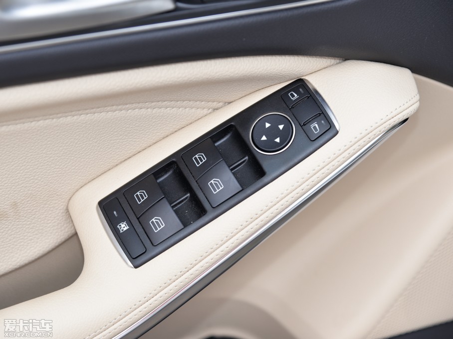 2015YGLA GLA 200 r