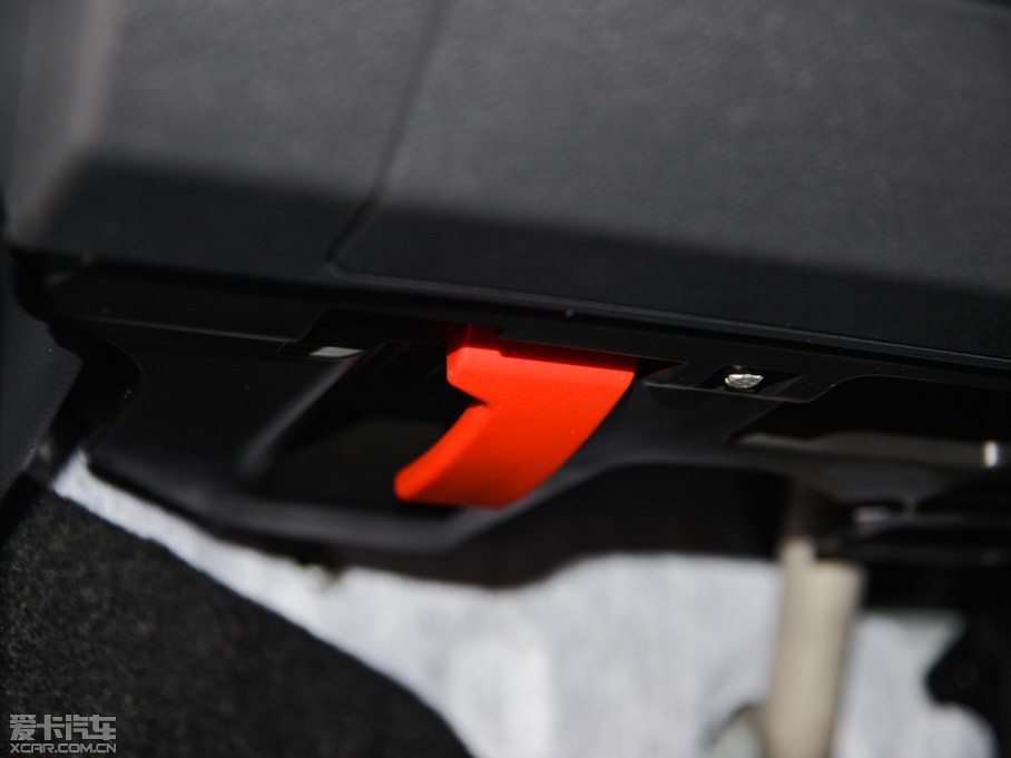 2015YGLA GLA 200 r