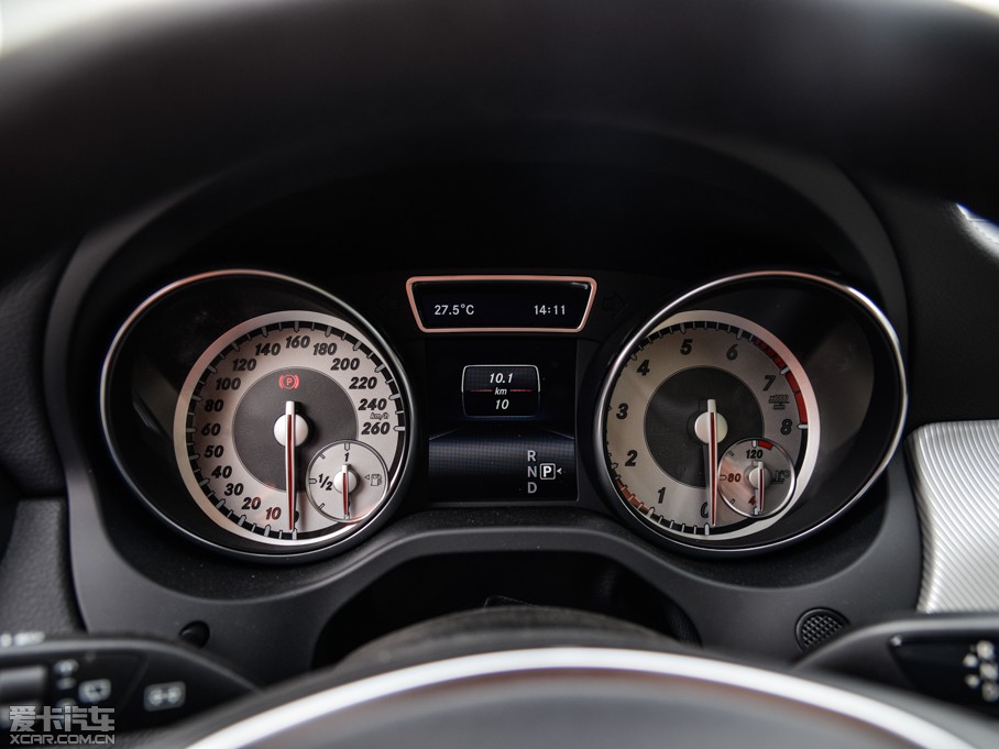 2015YGLA GLA 200 r