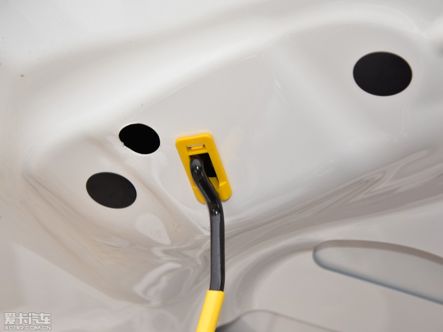 2015YGLA GLA 200 r