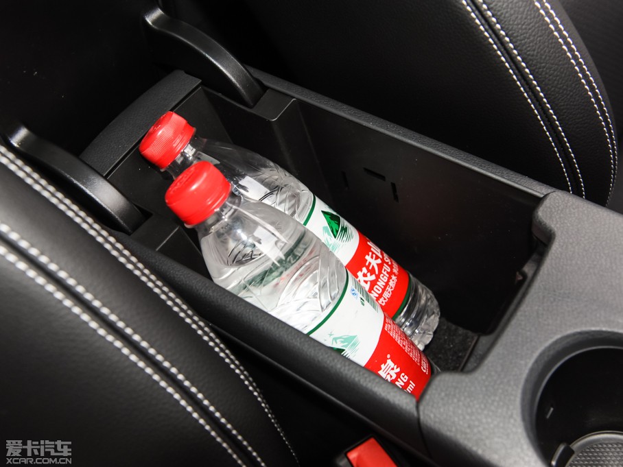 2015YGLA GLA 200 Ӹ