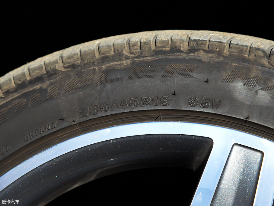 2015YGLA GLA 260 4MATIC \(yn)(dng)