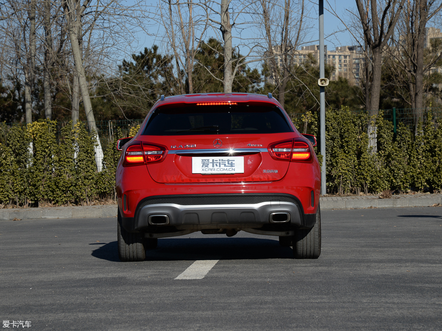 2015YGLA GLA 260 4MATIC \