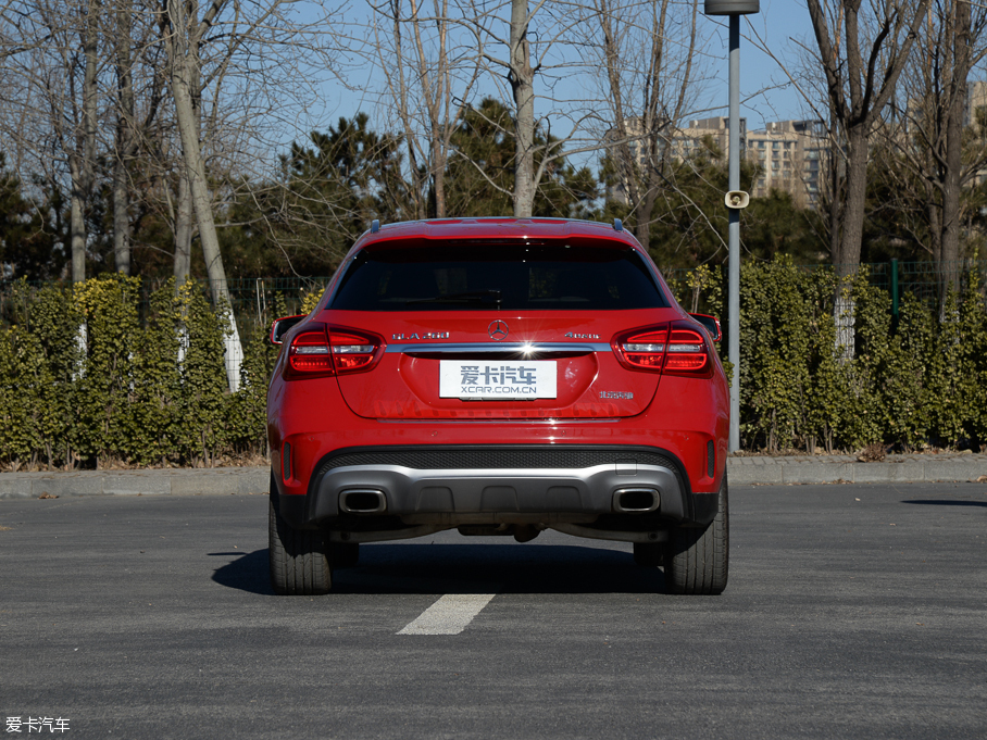 2015YGLA GLA 260 4MATIC \