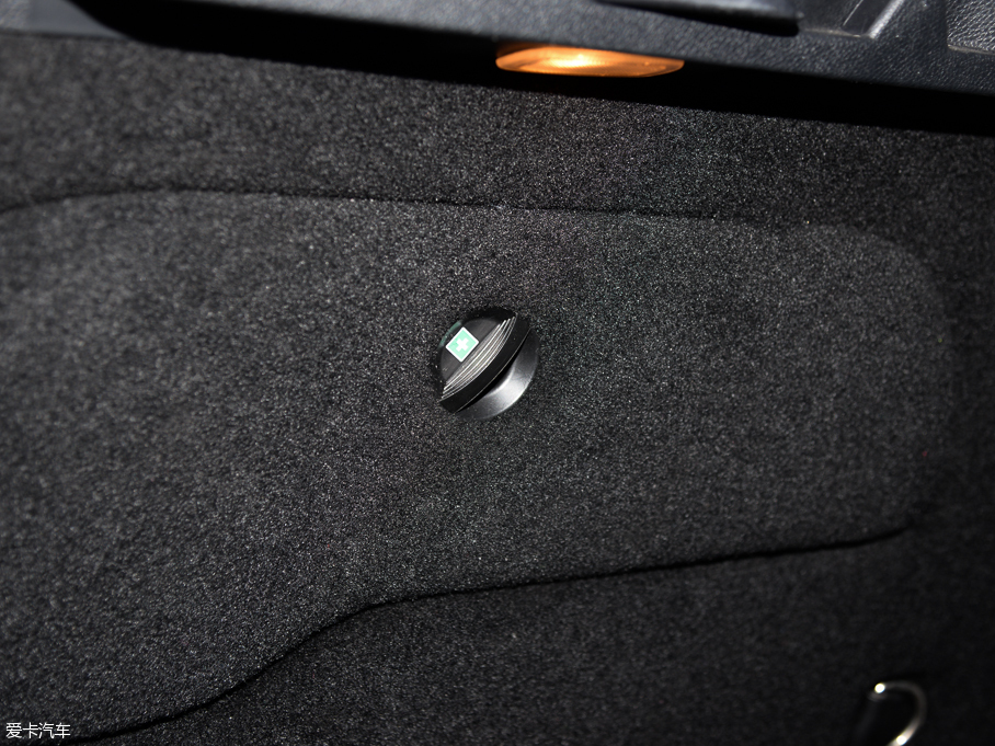 2015YGLA GLA 260 4MATIC \(yn)(dng)