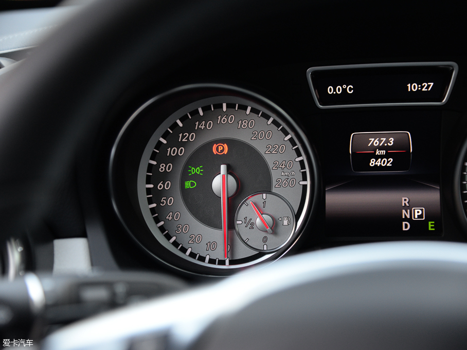 2015YGLA GLA 260 4MATIC \(yn)(dng)