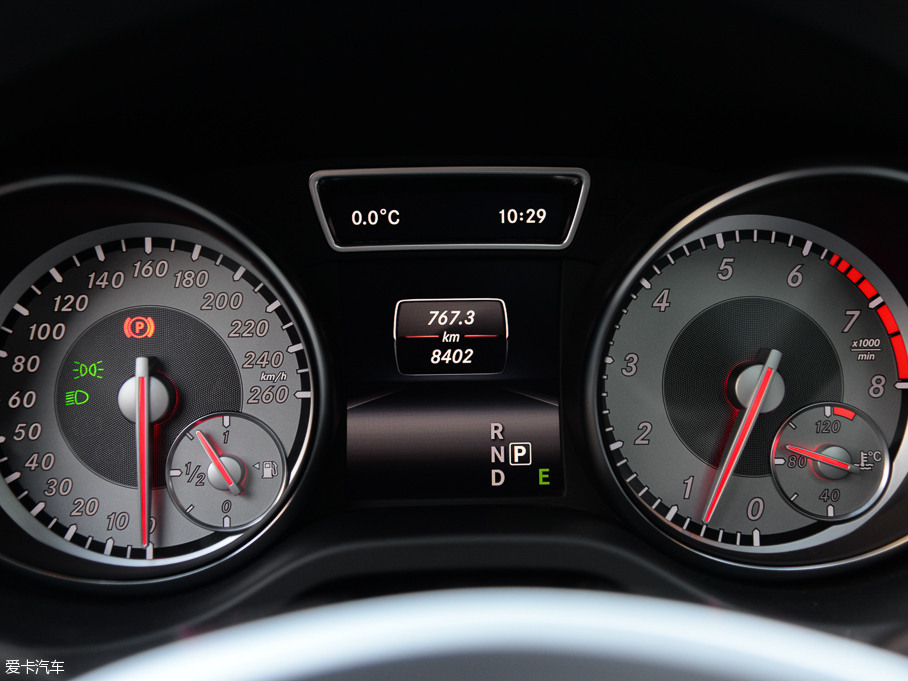 2015YGLA GLA 260 4MATIC \(yn)(dng)