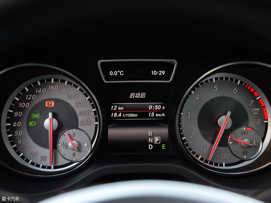 2015YGLA GLA 260 4MATIC \