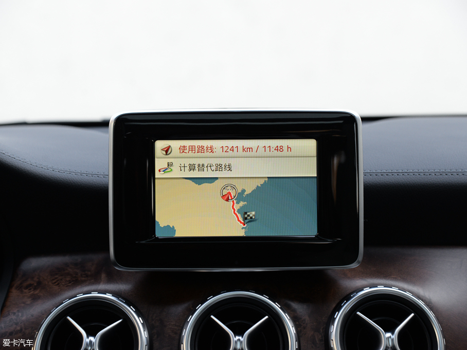 2015YGLA GLA 260 4MATIC \