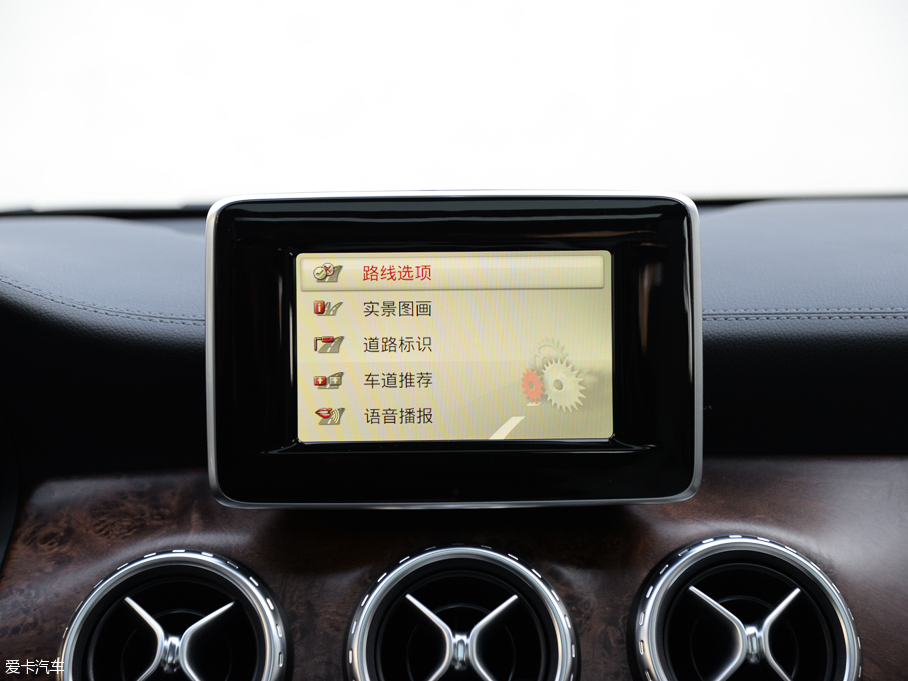 2015YGLA GLA 260 4MATIC \(yn)(dng)