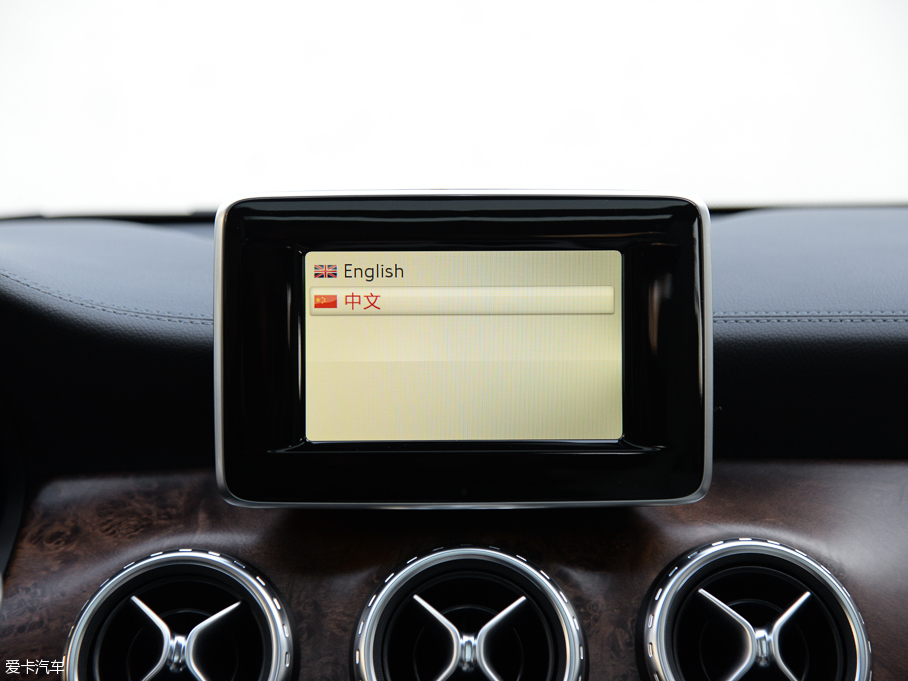 2015YGLA GLA 260 4MATIC \(yn)(dng)