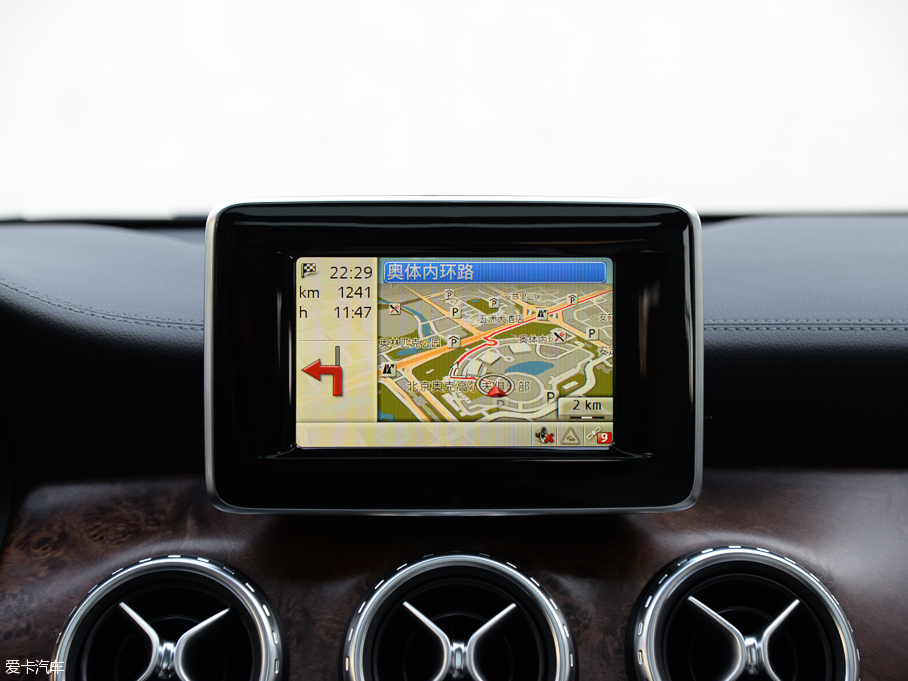 2015YGLA GLA 260 4MATIC \