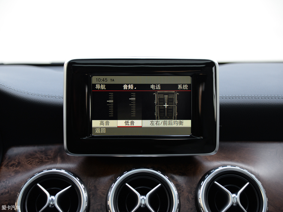 2015YGLA GLA 260 4MATIC \